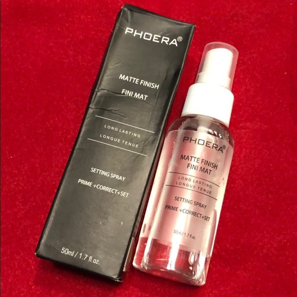 NIB Phoera matte finish setting spray